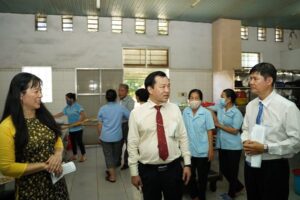 Chủ tịch UBND tỉnh Nguyễn Ngọc Hai kiểm tra điều kiện cơ sở vật chất Trường Phổ thông Dân tộc nội trú tỉnh Bình Thuận
